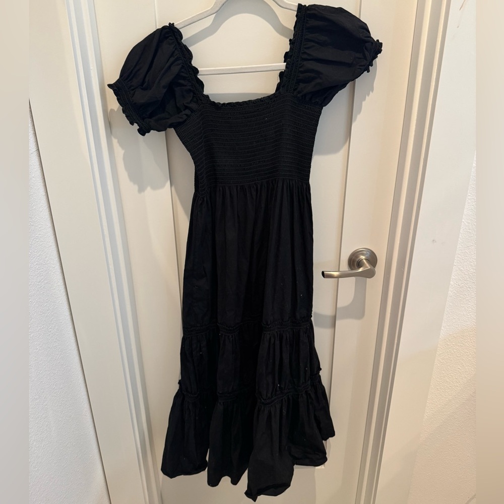 Elegant Black Maxi Dress